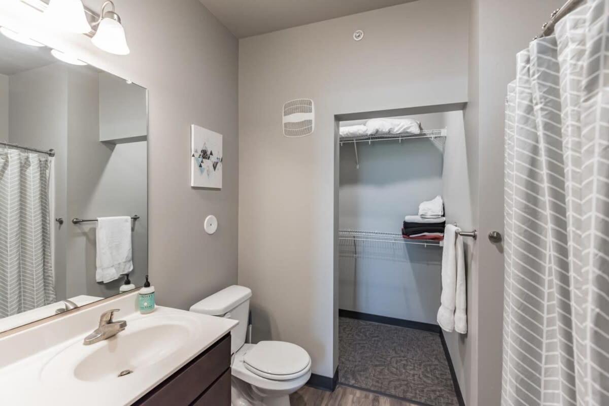 Spacious 2Br Suite Plus Patio Near Iowa State Ames Εξωτερικό φωτογραφία