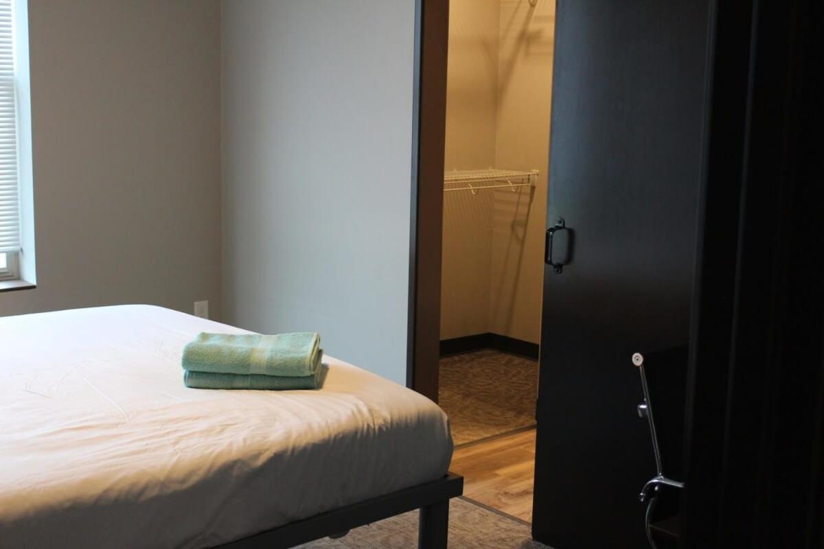 Spacious 2Br Suite Plus Patio Near Iowa State Ames Εξωτερικό φωτογραφία
